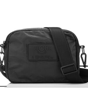 ALOHAS Le Tour Crossbody Bag